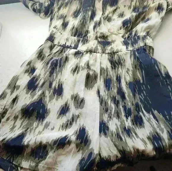 Charlie Jade Women's Romper with pockets and belt size small, - Picture 3 of 16